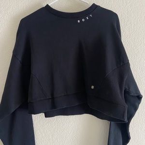 Cropped Roxy Crewneck